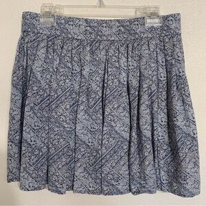American Eagle Blue Floral Pleated Short Skirt Size Large